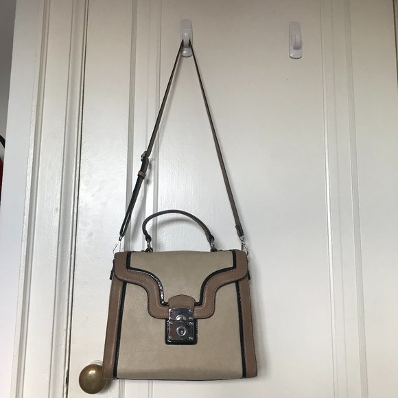 Melie Bianco Beige Bag - Picture 4 of 7